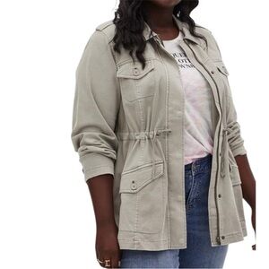 Torrid Twill Lace-Up Back Anorak Utility Jacket Women's 2 / 2X in Green Gray